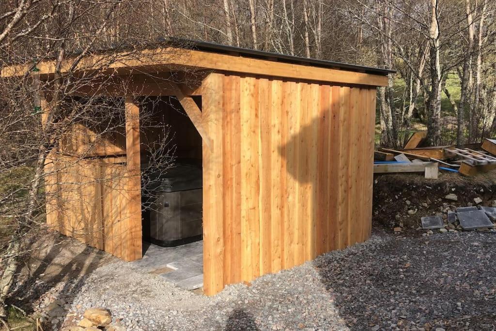 Rest At Last - Highland Apartment With Private Hot Tub Whitebridge  Exterior photo